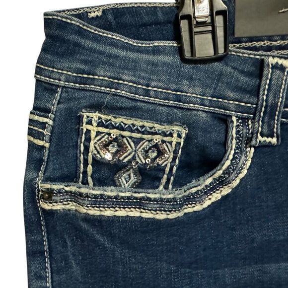 Lucky & Blessed Embroidered Dark Wash Mid Rise Bootcut Jeans NWT - Picture 5 of 12